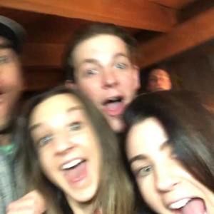 Meet your Posher, Taylor